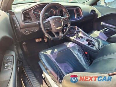 Zdjęcie 8 z 12 samochodu: 2016 DODGE CHALLENGER R/T VIN:2C3CDZBT6GH322097 - miniatura