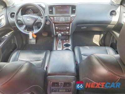 Zdjęcie 8 z 13 samochodu: 2013 NISSAN PATHFINDER S VIN:5N1AR2MN1DC600117 - miniatura