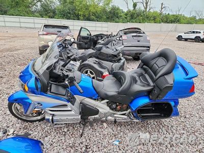 Trzecie zdjęcie samochodu z tyłu: 2012 HONDA GL1800 VIN:JH2SC68G8CK004060 - miniatura