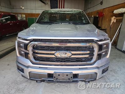 Piąte zdjęcie samochodu w środku: 2026 FORD F150 LARIAT VIN:1FTFW5L82TFA77882 - miniatura