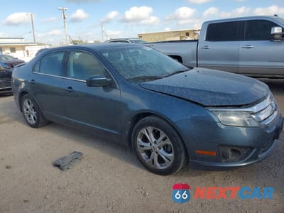 Czwarte zdjęcie samochodu z boku: 2012 FORD FUSION SE VIN:3FAHP0HG8CR247907 - miniatura