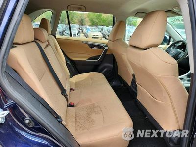 Zdjęcie 11 z 14 samochodu: 2021 TOYOTA RAV4 XLE VIN:2T3P1RFV1MW175023 - miniatura