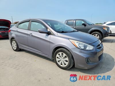 Czwarte zdjęcie samochodu z boku: 2016 HYUNDAI ACCENT SE VIN:KMHCT4AE5GU086040 - miniatura