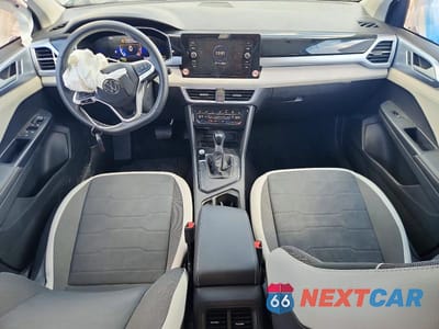 Zdjęcie 8 z 13 samochodu: 2026 VOLKSWAGEN TAOS SE VIN:3VVSC7B2XTM007077 - miniatura