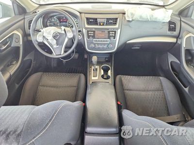 Zdjęcie 8 z 12 samochodu: 2018 NISSAN ALTIMA 2.5 S VIN:1N4AL3AP5JC294798 - miniatura