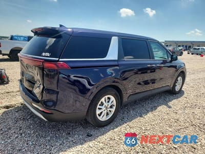 Trzecie zdjęcie samochodu z tyłu: 2022 KIA CARNIVAL LX VIN:KNDNB4H3XN6136338 - miniatura