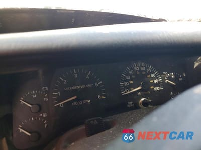 Zdjęcie 9 z 11 samochodu: 1999 JEEP CHEROKEE SPORT VIN:1J4FF68S8XL649646 - miniatura
