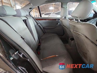 Zdjęcie 10 z 12 samochodu: 2004 BMW 330 I VIN:WBAEV53424KM36620 - miniatura