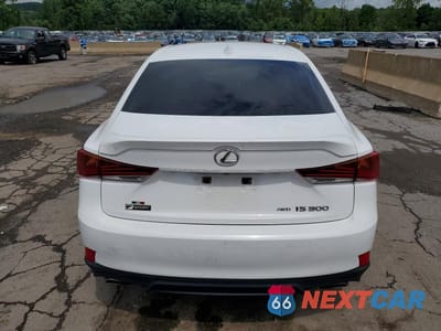 Zdjęcie 6 z 12 samochodu: 2019 LEXUS IS 300 VIN:JTHC81D26K5039526 - miniatura