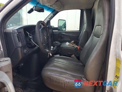 Zdjęcie 7 z 13 samochodu: 2014 CHEVROLET EXPRESS G4500 REFRIGERATED BOX TRUCK VIN:1GB6G5CG8E1212405 - miniatura