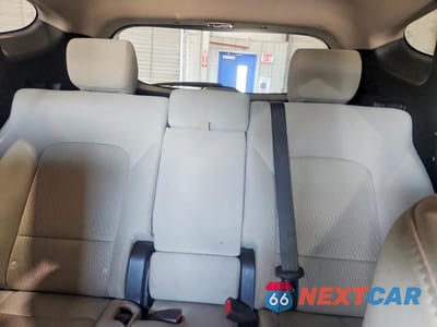Zdjęcie 10 z 13 samochodu: 2017 HYUNDAI SANTA FE SPORT 2.4L VIN:5NMZU3LB6HH019514 - miniatura