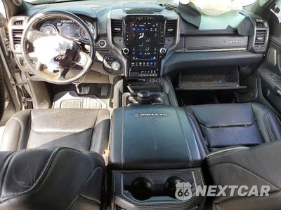 Zdjęcie 8 z 12 samochodu: 2020 RAM 1500 LIMITED VIN:1C6SRFPT3LN324348 - miniatura