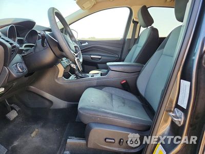 Zdjęcie 7 z 12 samochodu: 2019 FORD ESCAPE SE VIN:1FMCU9GD9KUB17694 - miniatura