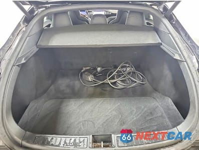 Zdjęcie 7 z 10 samochodu: 2015 TESLA MODEL S 85 VIN:5YJSA1H1XFFP78583 - miniatura