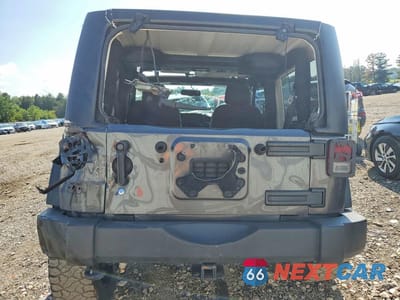 Zdjęcie 6 z 12 samochodu: 2017 JEEP WRANGLER SPORT VIN:1C4AJWAG2HL568129 - miniatura