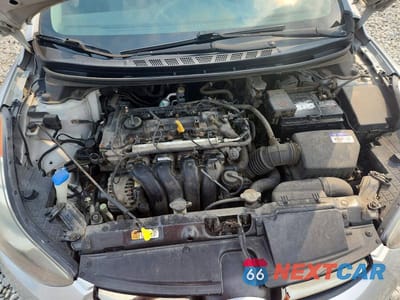 Zdjęcie 11 z 12 samochodu: 2012 HYUNDAI ELANTRA LIMITED VIN:KMHDH4AE7CU316595 - miniatura
