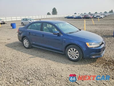 Czwarte zdjęcie samochodu z boku: 2013 VOLKSWAGEN JETTA HYBRID VIN:3VW637AJXDM295156 - miniatura