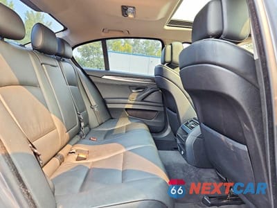 Zdjęcie 10 z 12 samochodu: 2013 BMW 528 I VIN:WBAXG5C5XDD228842 - miniatura