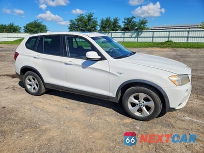 Czwarte zdjęcie samochodu z boku: 2011 BMW X3 XDRIVE28I VIN:5UXWX5C54BL702932 - miniatura