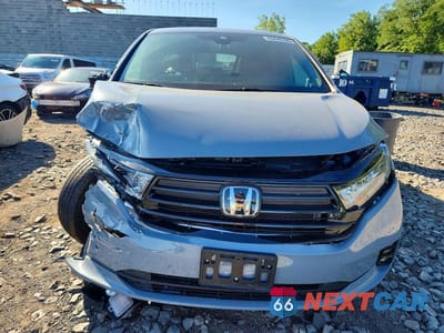 Piąte zdjęcie samochodu w środku: 2024 HONDA ODYSSEY SPORT VIN:5FNRL6H76RB063265 - miniatura