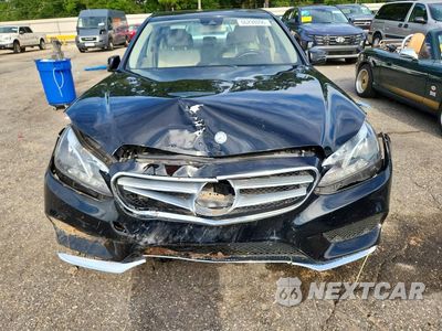 Piąte zdjęcie samochodu w środku: 2016 MERCEDES-BENZ E 350 VIN:WDDHF5KB0GB215315 - miniatura