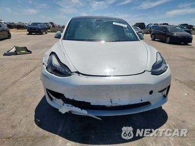 Piąte zdjęcie samochodu w środku: 2022 TESLA MODEL 3 VIN:5YJ3E1EA2NF155745 - miniatura