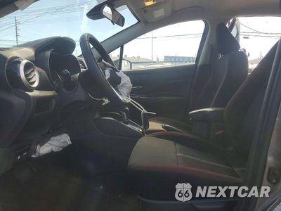 Zdjęcie 7 z 12 samochodu: 2025 NISSAN VERSA SR VIN:3N1CN8FV8SL823686 - miniatura