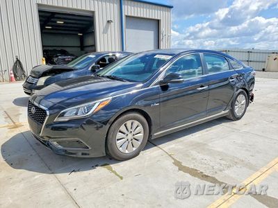 2017 HYUNDAI SONATA HYBRID SE KMHE24L17HA060371 - główne zdjęcie licytacji z USA - miniatura