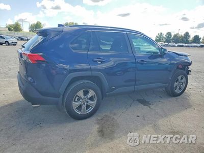Trzecie zdjęcie samochodu z tyłu: 2025 TOYOTA RAV4 HYBRID XLE VIN:4T3RWRFV1SU201692 - miniatura