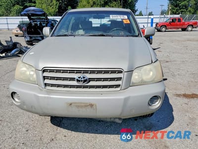 Piąte zdjęcie samochodu w środku: 2003 TOYOTA HIGHLANDER LIMITED VIN:JTEGF21A130087651 - miniatura