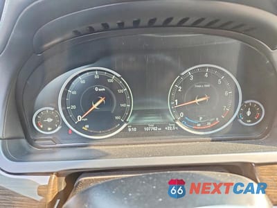 Zdjęcie 9 z 12 samochodu: 2015 BMW 750 XI VIN:WBAYB6C51FG299230 - miniatura