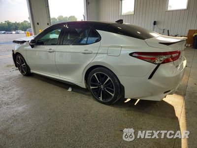 Drugie zdjęcie samochodu z przodu: 2019 TOYOTA CAMRY XSE VIN:4T1B61HK7KU251558 - miniatura