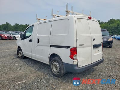 Drugie zdjęcie samochodu z przodu: 2015 NISSAN NV200 SV VIN:3N6CM0KN0FK717877 - miniatura