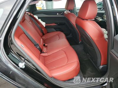 Zdjęcie 10 z 13 samochodu: 2025 KIA K5 GT LINE VIN:KNAG64J7XS5325662 - miniatura