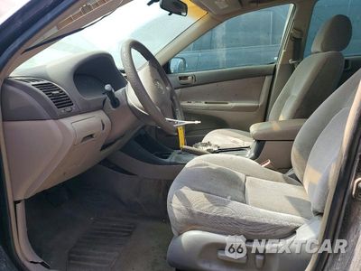 Zdjęcie 7 z 12 samochodu: 2003 TOYOTA CAMRY LE VIN:4T1BE32K83U657566 - miniatura