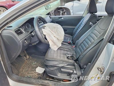 Zdjęcie 7 z 13 samochodu: 2012 VOLKSWAGEN JETTA SE VIN:3VWDX7AJ1CM367890 - miniatura