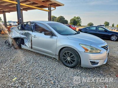 Czwarte zdjęcie samochodu z boku: 2014 NISSAN ALTIMA 2.5 VIN:1N4AL3AP4EN216460 - miniatura
