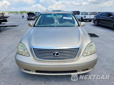 Piąte zdjęcie samochodu w środku: 2004 LEXUS LS 430 VIN:JTHBN36FX40149205 - miniatura