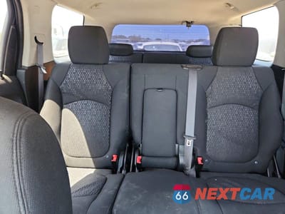 Zdjęcie 10 z 13 samochodu: 2012 GMC ACADIA SLE VIN:1GKKRNED5CJ242857 - miniatura