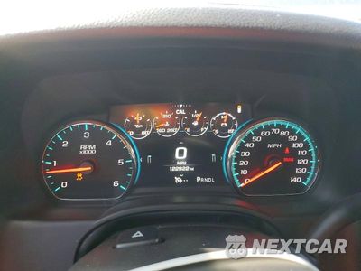 Zdjęcie 9 z 13 samochodu: 2017 GMC YUKON SLT VIN:1GKS2BKC6HR386828 - miniatura