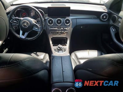 Zdjęcie 8 z 12 samochodu: 2020 MERCEDES-BENZ C 300 4MATIC VIN:WDDWF8EB3LR543429 - miniatura