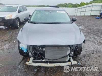 Piąte zdjęcie samochodu w środku: 2023 NISSAN SENTRA SR VIN:3N1AB8DV6PY233080 - miniatura