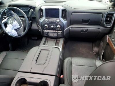 Zdjęcie 8 z 12 samochodu: 2019 GMC SIERRA K1500 SLT VIN:3GTU9DELXKG236882 - miniatura