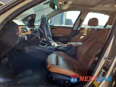 Zdjęcie 7 z 12 samochodu: 2010 BMW 328 I VIN:WBAPH7G57ANM54006 - miniatura