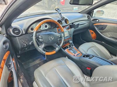Zdjęcie 8 z 12 samochodu: 2008 MERCEDES-BENZ CLK 350 VIN:WDBTK56F08F250667 - miniatura