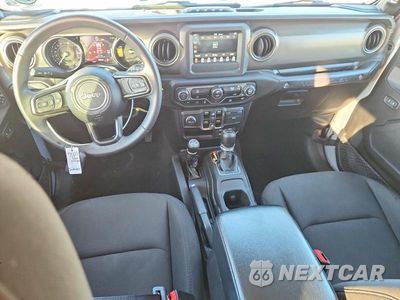 Zdjęcie 8 z 12 samochodu: 2023 JEEP WRANGLER 4XE VIN:1C4JJXN6XPW652218 - miniatura