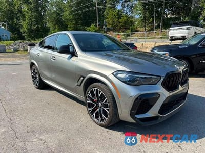 Czwarte zdjęcie samochodu z boku: 2023 BMW X6 M VIN:5YMCY0C03P9N63820 - miniatura