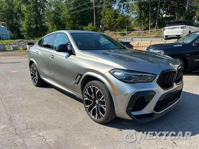 Czwarte zdjęcie samochodu z boku: 2023 BMW X6 M VIN:5YMCY0C03P9N63820 - miniatura