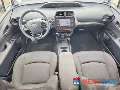 Zdjęcie 8 z 12 samochodu: 2021 TOYOTA PRIUS LE VIN:JTDKAMFU3M3140393 - miniatura