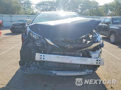 Piąte zdjęcie samochodu w środku: 2026 TOYOTA SIENNA XLE 8-PASSENGER VIN:5TDYRKEC0TS291768 - miniatura